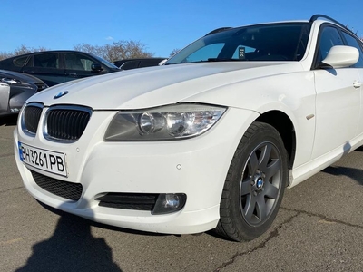 Продам BMW 320 в Одессе 2010 года выпуска за 9 999$
