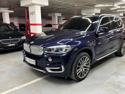 Продам BMW X5 в Одессе 2015 года выпуска за 36 500$