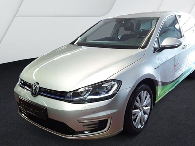 Продам Volkswagen e-Golf НЕ МАЛЬОВАН NAVI LKIMA LED в Львове 2018 года выпуска за дог.