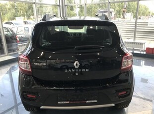 Продам Renault Sandero 1.5 dCI MT (90 л.с.), 2014