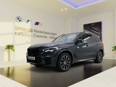 Продам BMW X5 xDrive30d M-Sportpaket в Киеве 2021 года выпуска за 76 926€