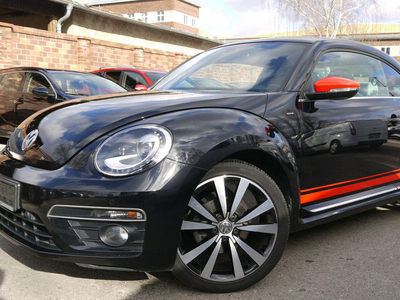 Продам Volkswagen Beetle в Киеве 2016 года выпуска за 28 338€