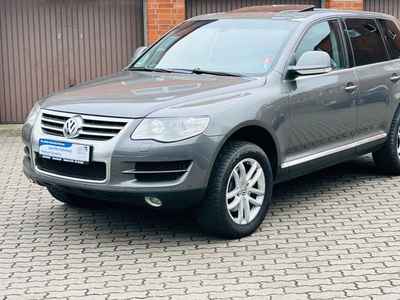 Продам Volkswagen Touareg в Киеве 2010 года выпуска за 21 318€