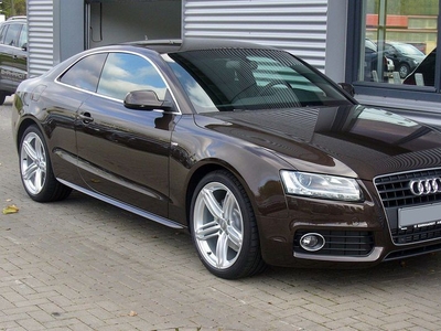 Продам Audi A5 2.0 TFSI multitronic (211 л.с.) Базовая, 2015