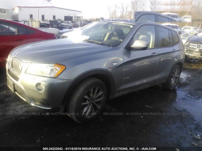 Продам BMW X3 xDrive28i AT (245 л.с.), 2013