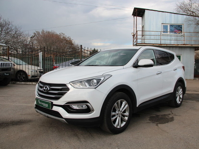 Продам Hyundai Santa FE в Одессе 2017 года выпуска за 19 999$
