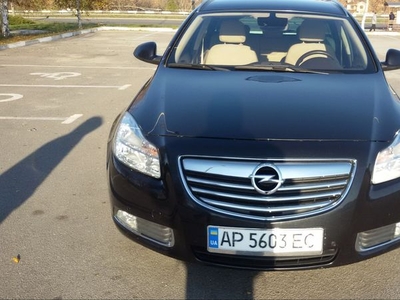 Продам Opel Insignia 2.0 DTH AT (160 л.с.) Cosmo, 2012