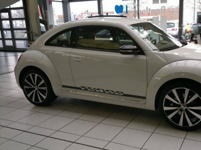 Продам Volkswagen Beetle 1.2 TSI DSG 2WD (105 л.с.), 2016
