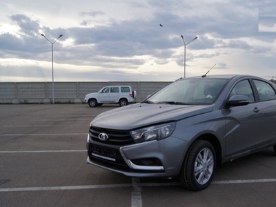 Продам ВАЗ Lada Vesta 1.8 MT (122 л.с.), 2015