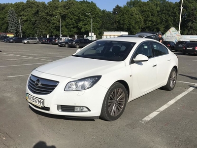 Продам Opel Insignia в Киеве 2012 года выпуска за 12 500$