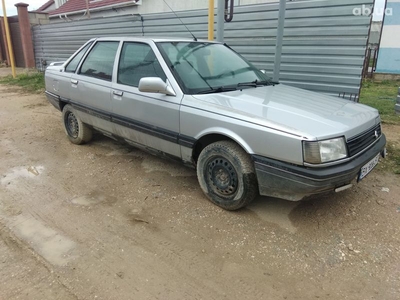 Продам Renault 21 1.7 MT (76 л.с.), 1988