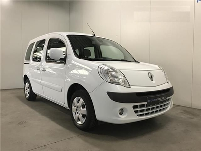 Продам Renault Kangoo 1.6 MT (100 л.с.) Expression, 2013