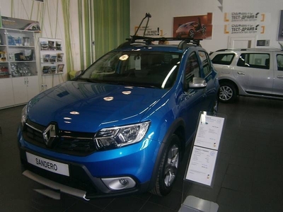 Продам Renault Sandero 1.5 dCI MT (90 л.с.), 2015