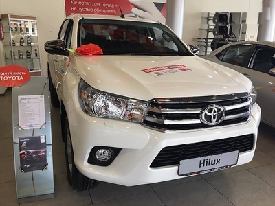 Продам Toyota Hilux 2.5 TD MT AWD (144 л.с.), 2015
