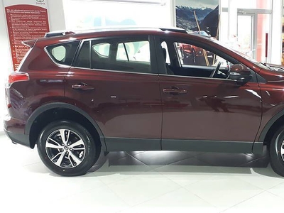 Продам Toyota RAV4 2.5 AT 4WD (180 л.с.), 2015