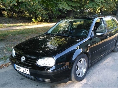 Продам Volkswagen Golf 1.6 MT (100 л.с.), 1999