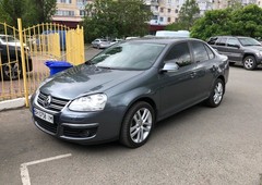Продам Volkswagen Jetta в Одессе 2010 года выпуска за 8 500$