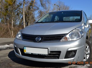 Продам Nissan Tiida 1.6 AT (110 л.с.), 2010