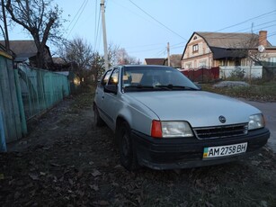 Opel Kadett 1991 газ/бензин