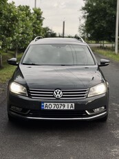 Volkswagen Passat B7 2.0 дизель на автоматі! Срочно