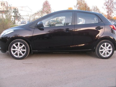 Продам Mazda 2, 2010