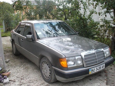 Продам Mercedes-Benz E-Класс, 1991