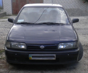 Продам Nissan Primera, 1993