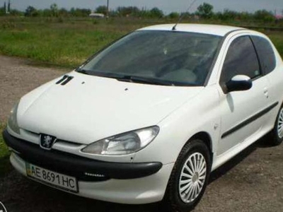 Продам Peugeot 206, 2002