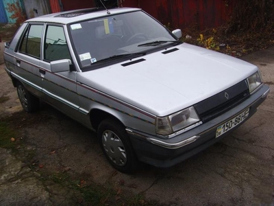 Продам Renault 11, 1987