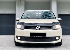 Продам Volkswagen Touran в Луцке 2014 года выпуска за 11 500$