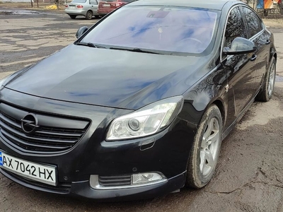 Продам Opel Insignia Opc Line 4х4 в г. Красноград, Харьковская область 2010 года выпуска за 9 700$