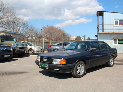 Продам Audi 100 в Одессе 1990 года выпуска за 1 999$