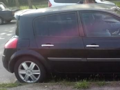 Продам Renault Megane в г. Кривой Рог, Днепропетровская область 2003 года выпуска за 4 000$