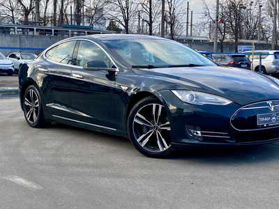 Продам Tesla Model S в Киеве 2013 года выпуска за 16 900$