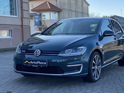 Продам Volkswagen e-Golf в Луцке 2018 года выпуска за 16 800$