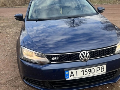 Продам Volkswagen Jetta в г. Новая Боровая, Житомирская область 2013 года выпуска за 9 300$