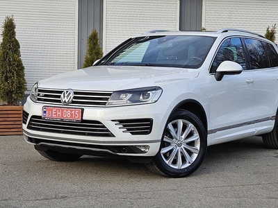 Продам Volkswagen Touareg R-Line в Киеве 2015 года выпуска за 35 900$