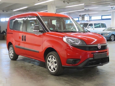 Продам Fiat Doblo 1.6 TD MT Maxi (105 л.с.), 2015
