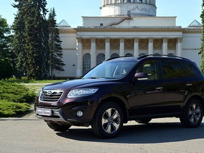 Купить Hyundai Santa Fe 2012 в Киеве