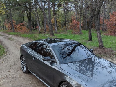 Продам Audi S5 PREMIUM PLUS в Запорожье 2016 года выпуска за 27 500$