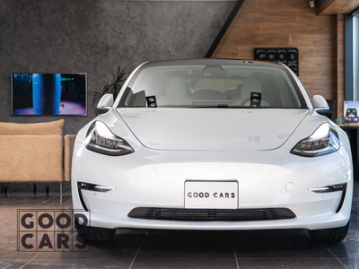 Продам Tesla Model 3 Long Range в Одессе 2018 года выпуска за 39 900$