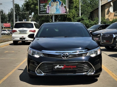 Продам Toyota Camry Prestige в Одессе 2015 года выпуска за 20 000$