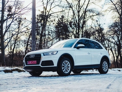 Продам Audi Q5 2.0 TDI QUATTRO LED в Львове 2018 года выпуска за дог.