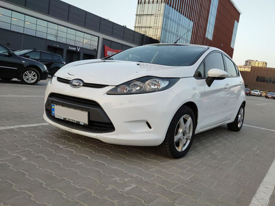 Продам Ford Fiesta в Киеве 2011 года выпуска за 5 800$