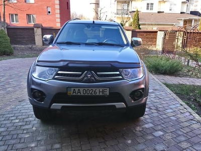Продам Mitsubishi Pajero Sport в Киеве 2013 года выпуска за 21 000$