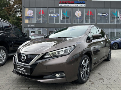 Продам Nissan Leaf Tekna 40 kWt в Черновцах 2018 года выпуска за 18 900$
