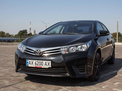 Продам Toyota Corolla в Харькове 2016 года выпуска за 13 499$
