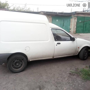 Ford Courier (Европа) I 1996
