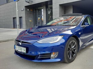 Tesla Model S 2016 • 75D 75 kWh Dual Motor (328 к.с.) AWD • Base