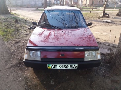 Продам ЗАЗ 1102 таврия, 2001